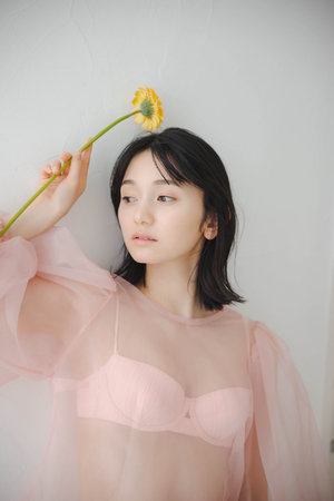 美女手淫视频 相关
